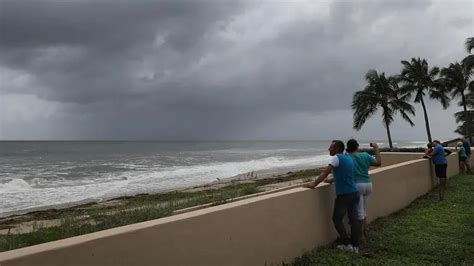 Alertan Por Corrientes De Resaca En Las Playas De Florida Central