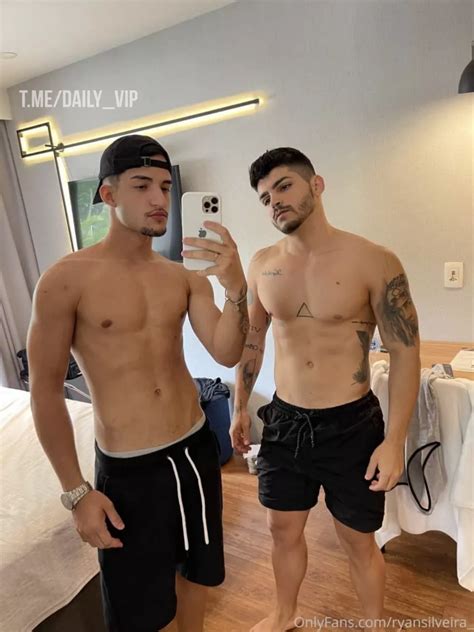 This Duo Nudes GaymersGoneMild NUDE PICS ORG