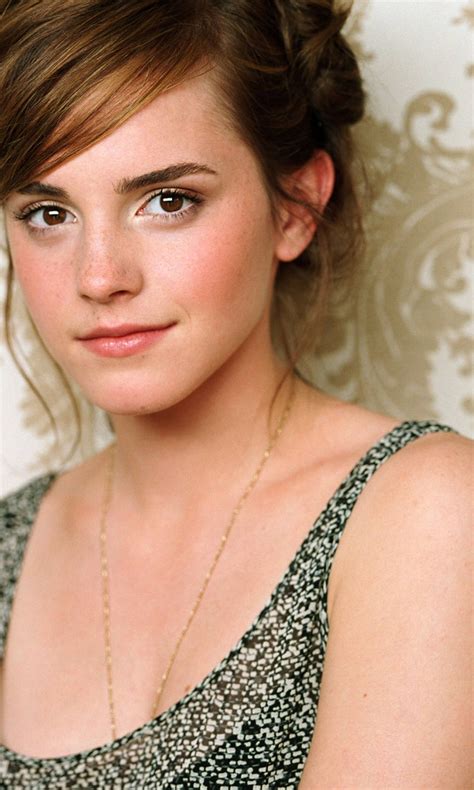 X Resolution Emma Watson Hot Cleavage X Resolution Wallpaper Wallpapers Den