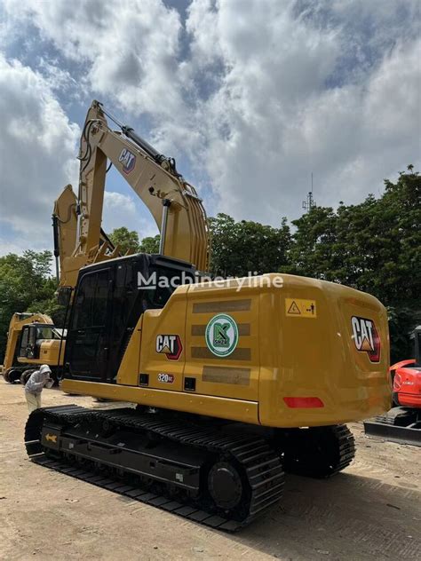 Caterpillar 320GC Tracked Excavator For Sale China Shanghai TJ40639