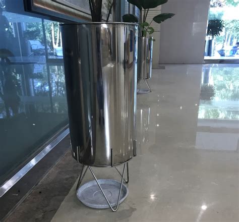 chau cay inox tron