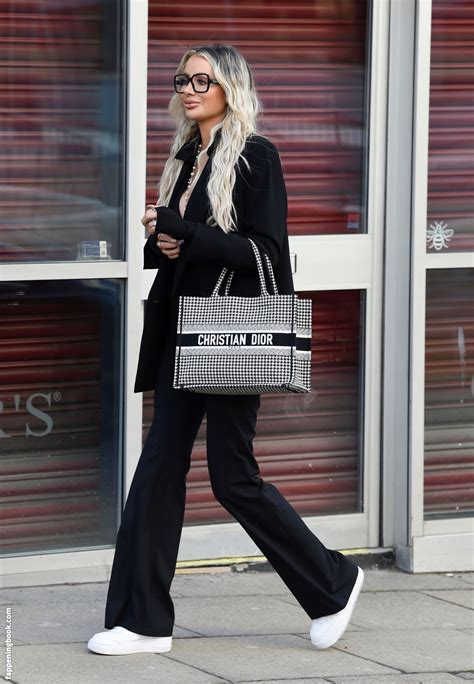 Olivia Attwood Oliviajadeattwood Nude OnlyFans Leaks Fappening Page 3 FappeningBook