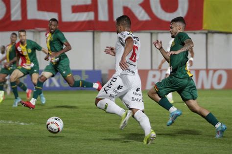 Atua Es Do Sampaio Catatau E Andr Luiz S O Os Melhores Em Noite De