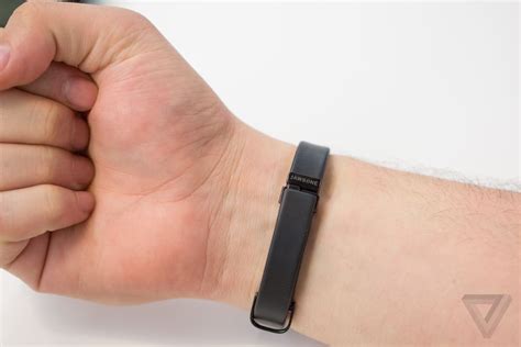 The 99 Up2 Is Jawbone S Smallest And Cheapest Fitness Band The Verge