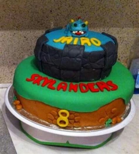 Skylanders Cake Decorated Cake By Dana Bakker CakesDecor