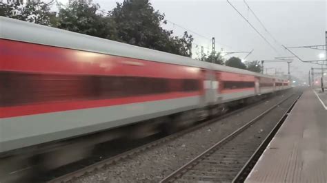 Lal Kuan Junction Howrah Weekly Sf Express Blasting Dankuni Junction In