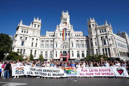 M S De Un Mill N De Personas Celebr El Orgullo Gay En Una Impresionante Fiesta En Madrid Infobae