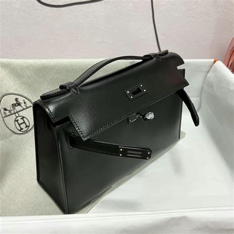 新加坡愛馬仕迷你凱莉一代多少錢 Hermes Mini Kelly Pochette BOX 黑色黑扣 Qatar Kuwait Hermes