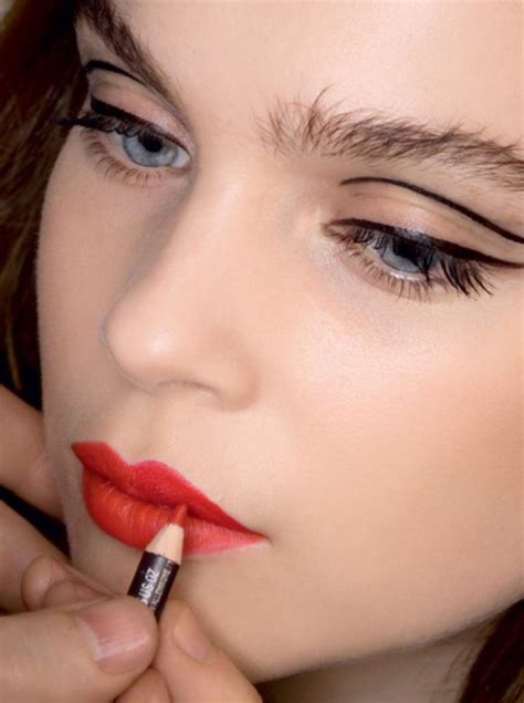 Banish Basic 15 Interesting New Ways To Style Your Eyeliner