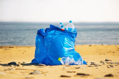 Bretons Lancent Clean Ta Plage Pour Ramasser Les D Chets Abandonn S