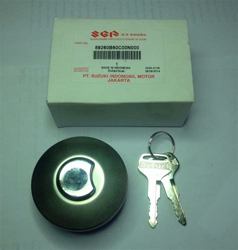 Other Car Truck Parts Fuel Tank Cap With Keys Chrome Lockable Suzuki