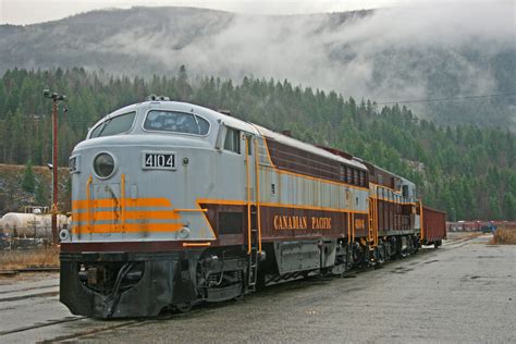 Railpictures.ca - Jan Hart Photo: Canadian Pacific C-Liner 4104 returns to Nelson, B.C., where ...