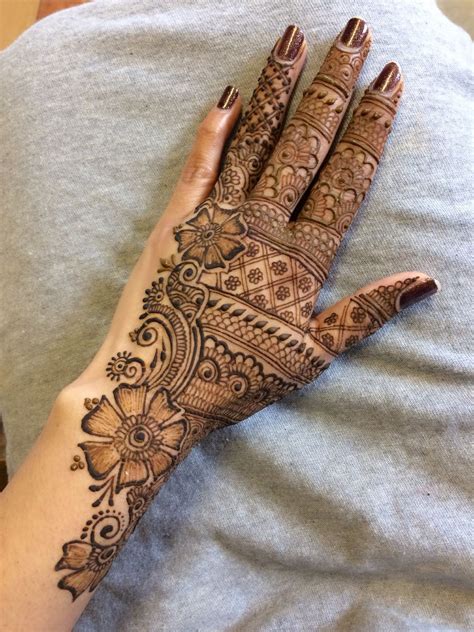 Traditional Rajasthani Mehndi Designs For Hands