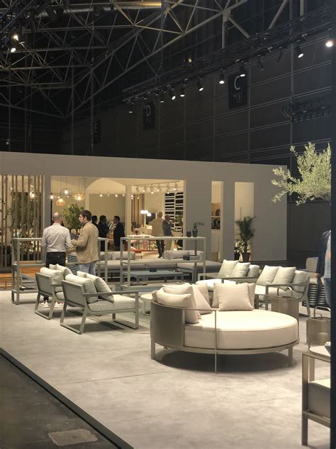 Alumnos de la Escuela Politécnica Superior visitan el NUDE en Valencia Actualidad