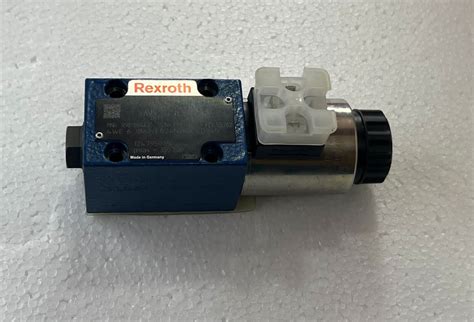 Rexroth 4we6jb62 Eg24n9k4 S0945 MNR R901186443 Directional Spool Valve