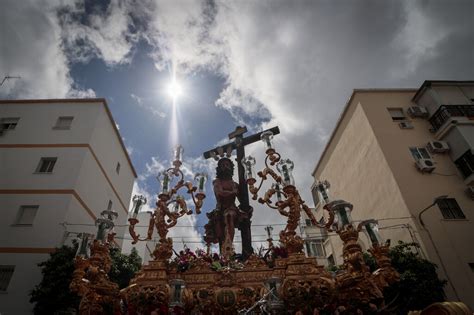 Las Im Genes De La Hermandad Del Sol En La Semana Santa De Sevilla