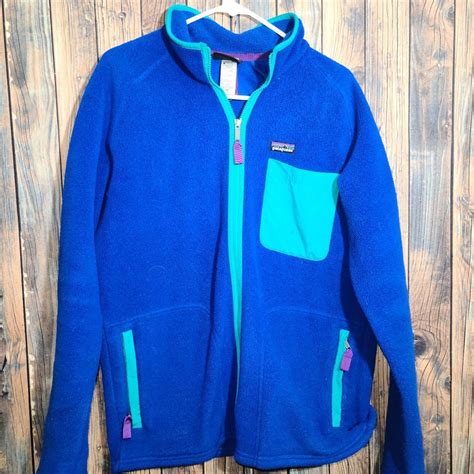 Patagonia fleece jacket - Depop