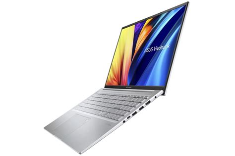 ASUS Vivobook 16X Transparent Silver