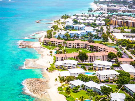 Cayman Islands Honeymoon Guide | Best Resorts & Things to Do