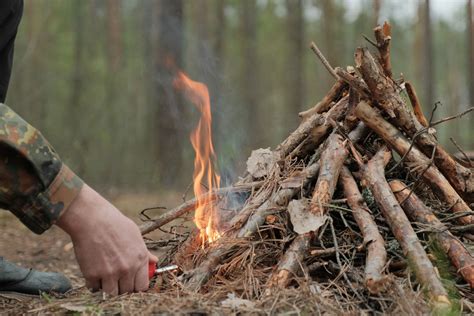 Fire Starting 101: Techniques for Any Survival Situation | ExploreGear.com