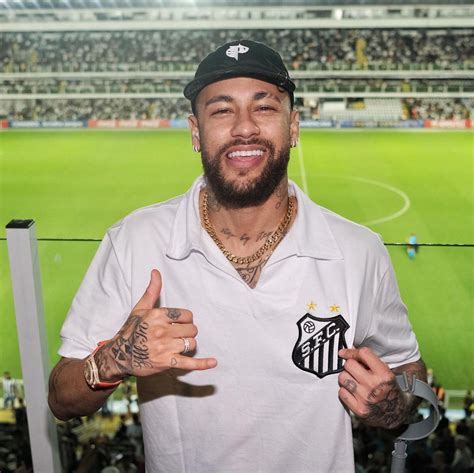 Como Foi A Passagem De Neymar Pelo Brasil