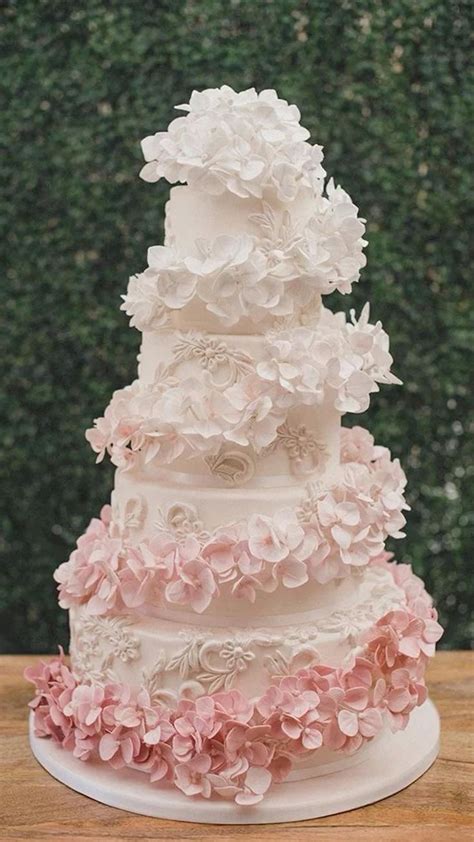 Pin By User Wanlaal On Pins By You Pink Wedding Cake Lace Wedding