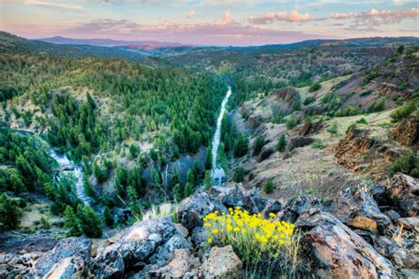 Your Essential Travel Guide To Central And Eastern Oregon Portland