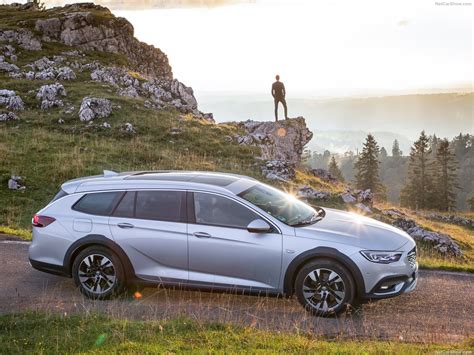 Opel Insignia Country Tourer Picture Of