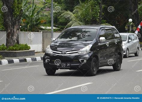 2012 Toyota Avanza Type G Editorial Image Image Of Cars Street