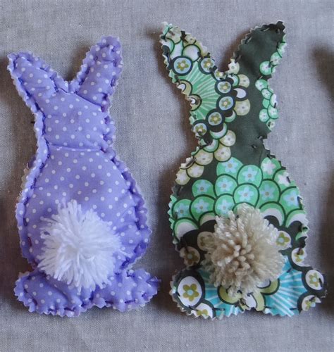 Diy Couture Facile Lapin Et Cocotte En Tissu Comme Décoration De Pâques