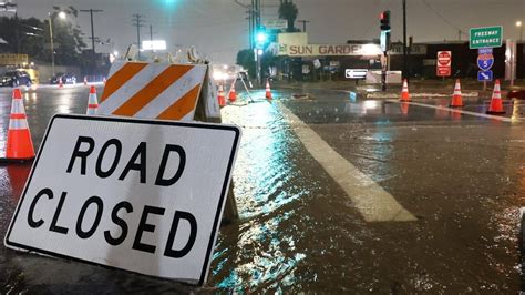 Never Rains Like This Flash Flooding Damages Roads Traps Cars