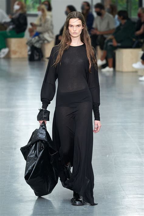 Abiti Trasparenti Primavera Estate I Naked Dress Di Tendenza Vogue Italia