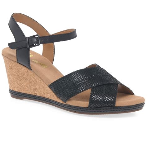 Clarks Helio Latitude Women’s Black Sandals Charles Clinkard