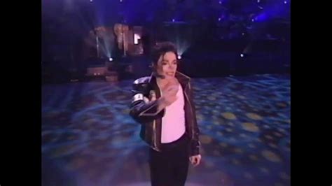 Michael Jackson Live At 1993 Super Bowl Halftime Show - Gong Shim y