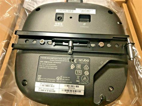 R2H28A Aruba AP-505 RW Unified Access Point 802.11AX Rest-of-World Non