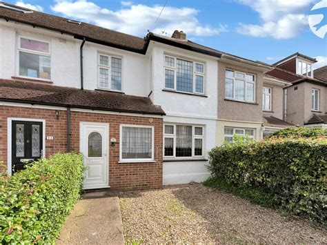 3 Bed Terraced House For Sale In Branton Road Greenhithe Kent Da9 £