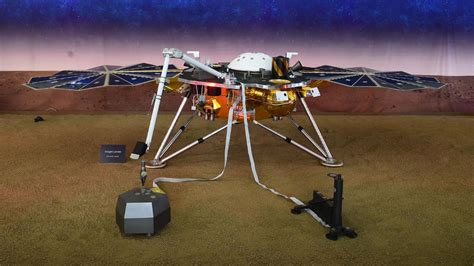 La sonde de la Nasa InSight réussit son atterrissage sur Mars et envoie