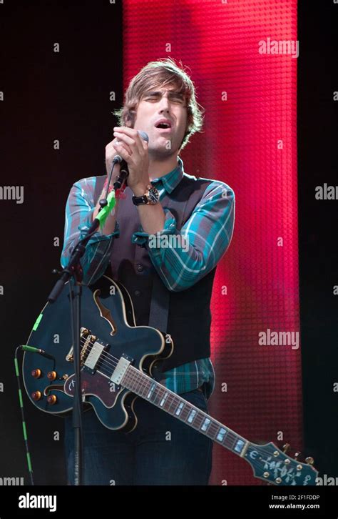 English Singer Songwriter Charlie Simpson Formerly Of Busted And