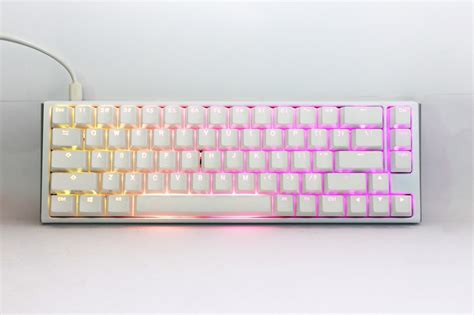 Ducky One Pure White Sf Mx Silent Red Switch Pbt Rgb Led Bela