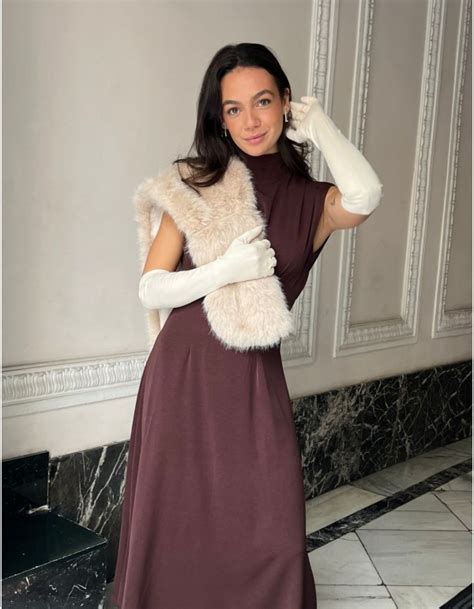 Pu Os De Pelo Sint Tico Rosa Nude Para Invitadas De Invierno Invitadisima