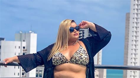 Joici Curvy Plus Size Model Curvy Model Health Activist Wiki