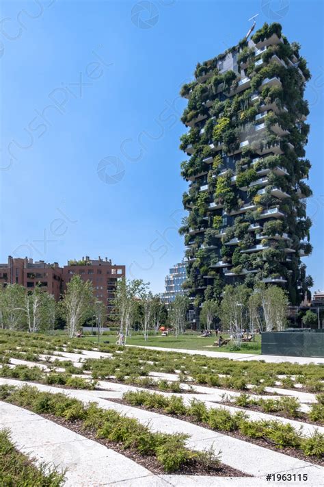 Der Vertikale Wald Bosco Verticale In Mailand Italien Foto Vorr Tig