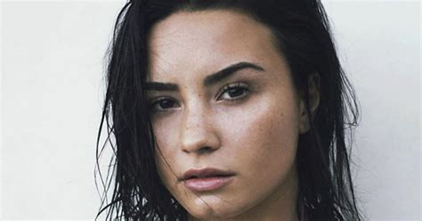 Demi Lovato Lets Cleavage Reign Supreme In Scintillatingly Low Cut Lingerie Daily Star