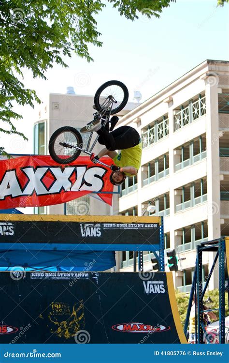 Young Man Practices Bicycle Flips before BMX Competition Editorial Photo - Image of talent, blue ...