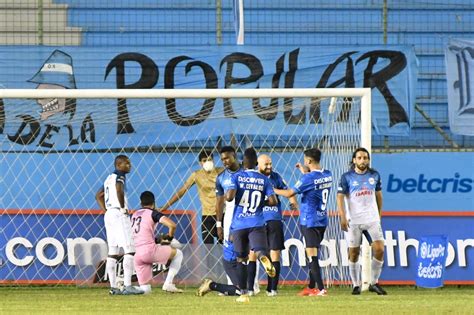 Manta Fc Cae En Casa Ante Universidad Católica El Diario Ecuador