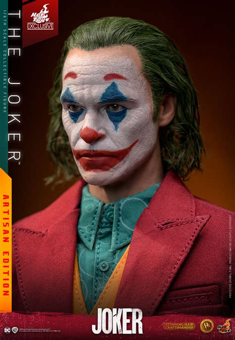 The Joker Figure By Hot Toys The Toyark News