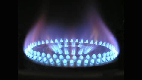 Arera Aggiorna I Prezzi Del Gas A Novembre Rincari Del Per Le