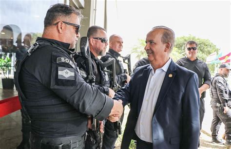 Governador Entrega Nova Identidade Funcional De Policiais Penais Em