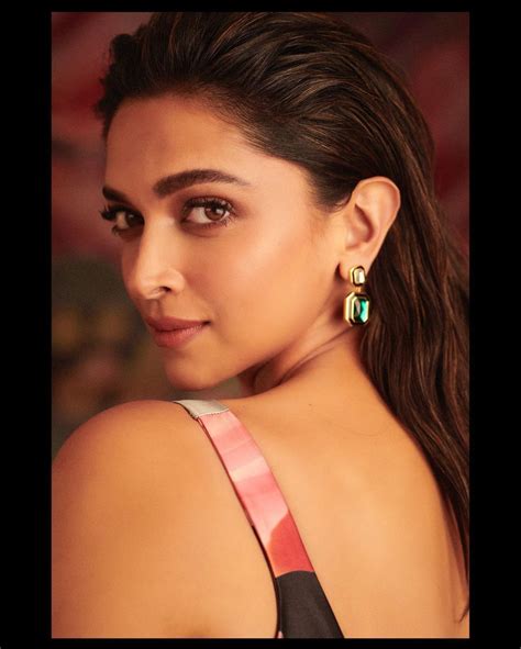 Deepika Padukone Live Stream Video And Photos 02032023 • Celebmafia