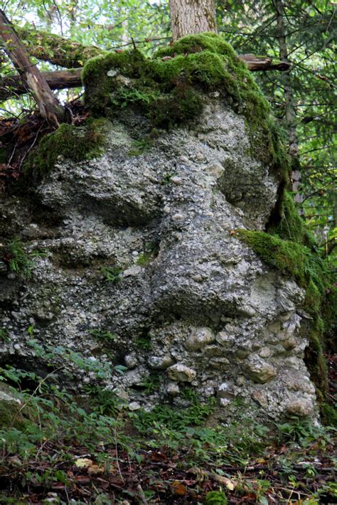 Felsgesicht Gesicht Im Fels Im Tal Des Doubs Doubstal Flickr